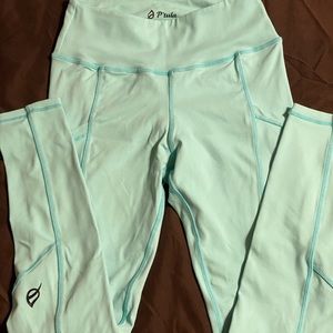 Ptula workout leggings size large